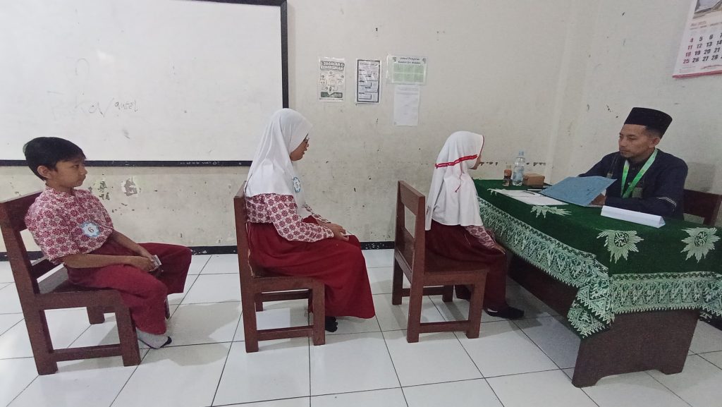 Tahfidz-Mumtaz, Siswa MD2 Elementary Sumberpucung Ujian Munaqasyah Tartil 2 Tahfidz-Mumtaz, Siswa MD2 Elementary Sumberpucung Ujian Munaqasyah Tartil 2