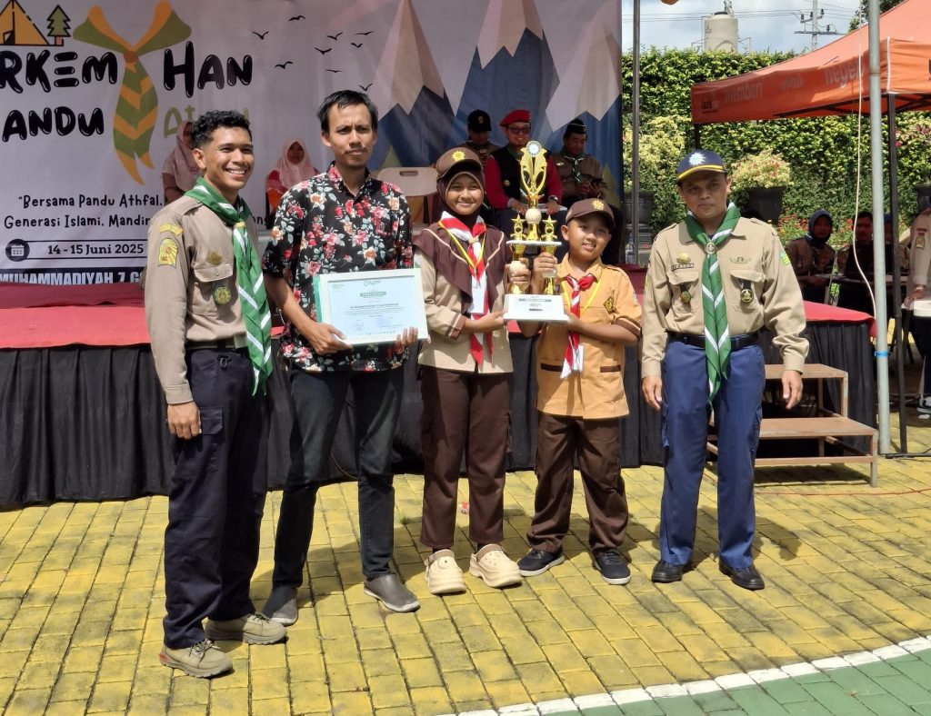 MD2 Elementary Sumberpucung Juara Umum Kemah Hizbul Wathan Kabupaten Malang 2