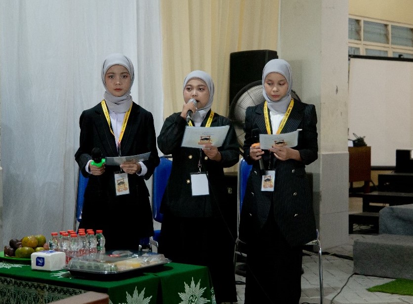 MD2 Elementary Sumberpucung Tasyakuran Kelulusan, Para Undangan Terharu Uji Public Al Qur’an 3
