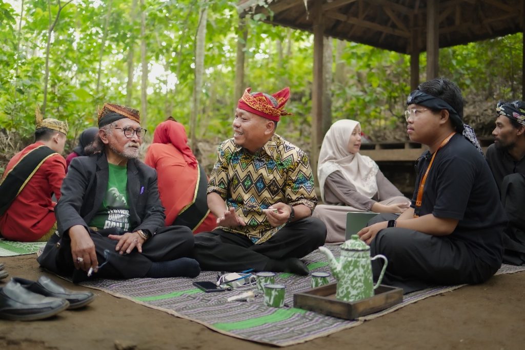 Arture, Mahasiswa Ilmu Komunikasi UMM Wujudkan Swargo-Hidupkan Peken Ngawonggo Tajinan 3