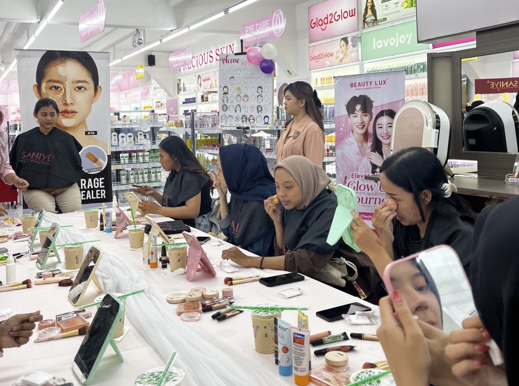 Road To Olivfest Sukses Digelar, Oliv Store Cosmetics Malang Jadi Pusat Edukasi-Hiburan Kecantikan 1