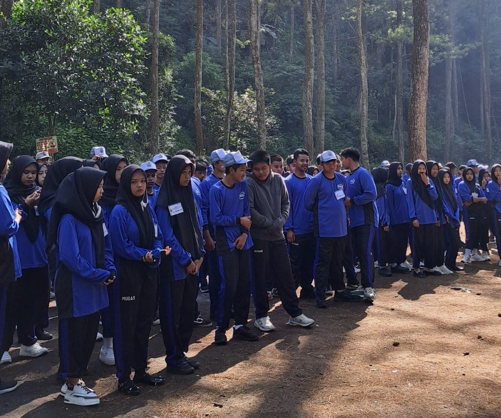 Closing MPLS SMK Mugas Siswa Baru Outbond, Game Edukasi-Jaring Minat Bakat    1