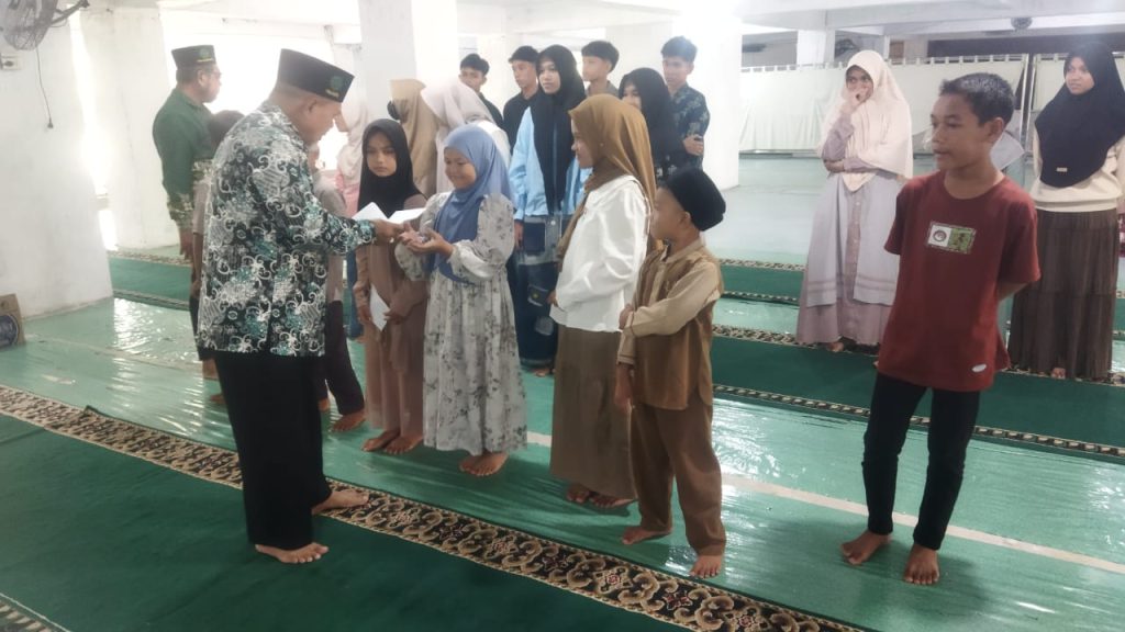 PDM Aceh Barat Daya Santunan Yatim, Hasil Kebun Sawit Muhammadiyah Abdya 2