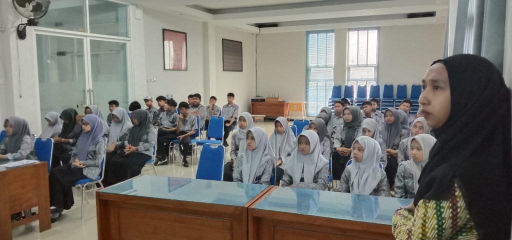 Siswa SMK Mugas Ikut Sosialisasi ANBK 1