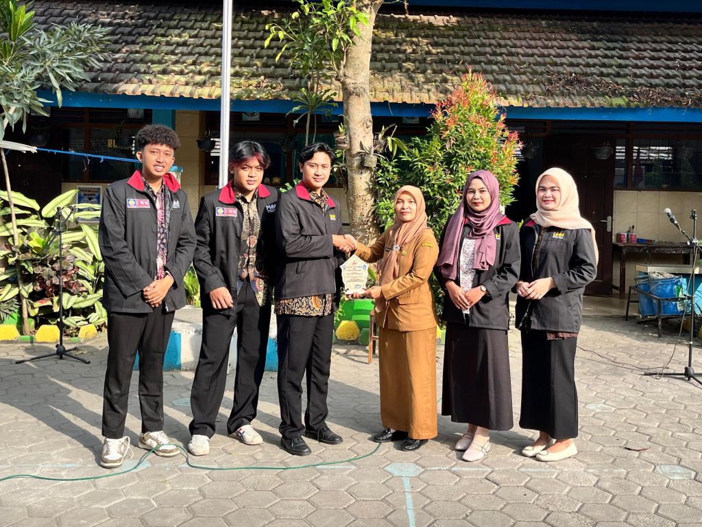 PMM UMM Sosialisasi Anti  Bullying-Kebersihan Masa Puber Siswa SDN 1 Saptorenggo 3