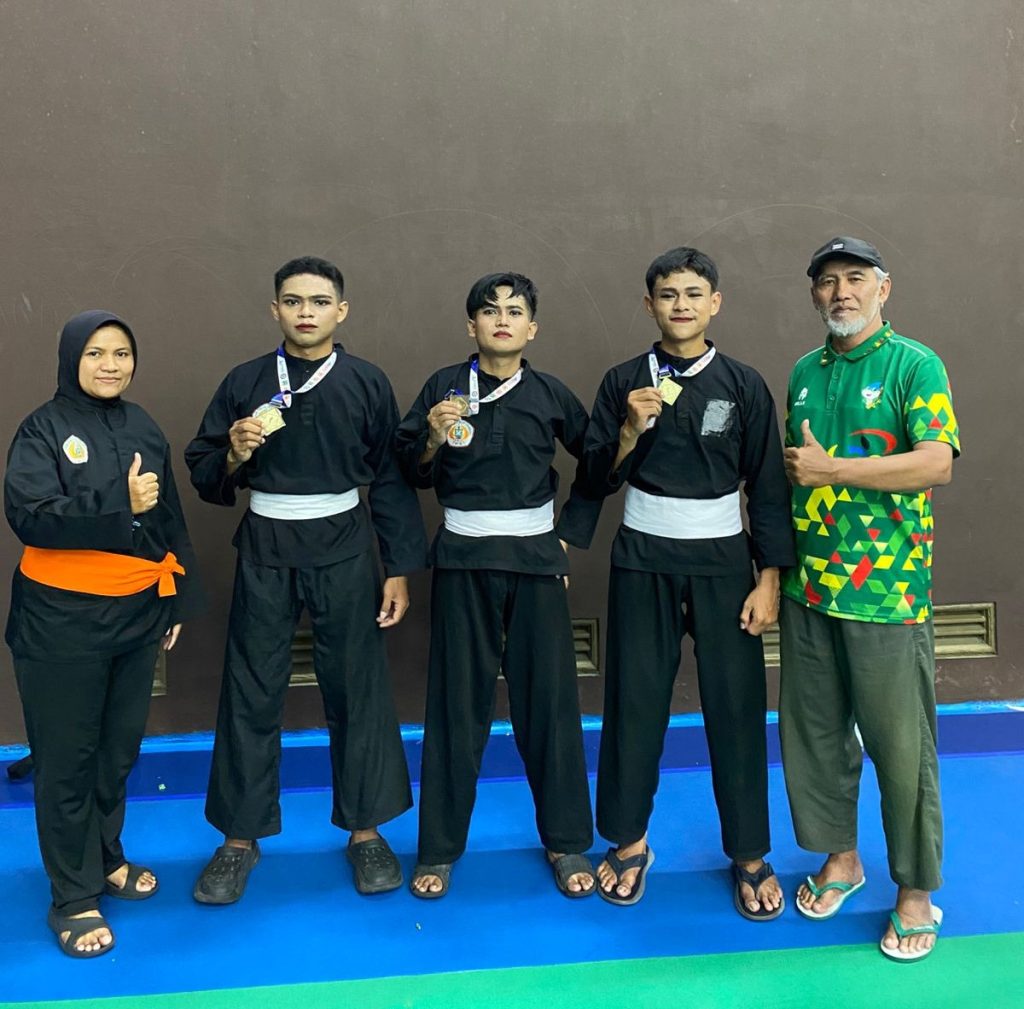 Sayyaf Atlit Silat Prodi Ekonomi Syariah UMM Juara Kanjuruhan Fighter Competition 2