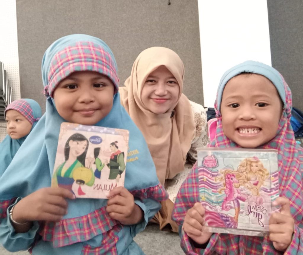 Wisata Edukasi TK ABA 13 Kota Malang Kuatkan Siswanya Bidang Literasi 2