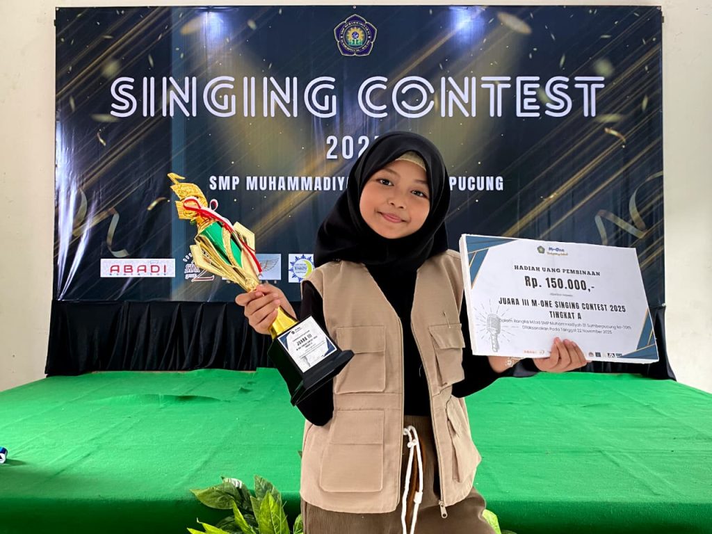 Siswa MD2 Elementary Sumberpucung Juara M-One Singing Contest 2025 1 Siswa MD2 Elementary Sumberpucung Juara M-One Singing Contest 2025 1