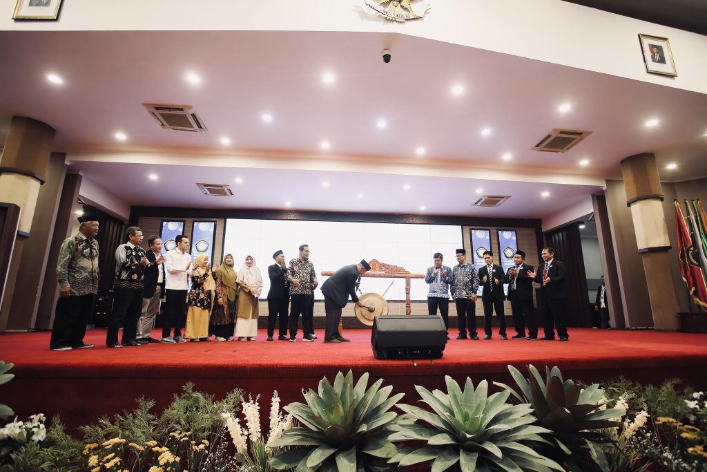 PCM Lowokwaru Launching Lentera School “Ligthing The Future” 1
