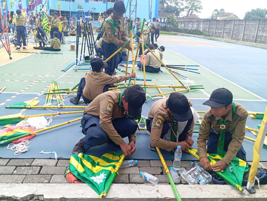 HW SMP M-One Sumberpucung Raih Dua Juara Sekaligus Pionering Kwarda Hizbul Wathan 3