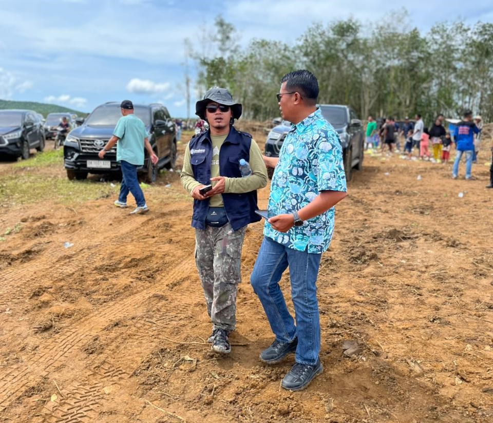 MDMC Jateng-Bupati Tapsel Matangkan Hunian Darurat Bagi Penyintas 1 MDMC Jateng-Bupati Tapsel Matangkan Hunian Darurat Bagi Penyintas 1