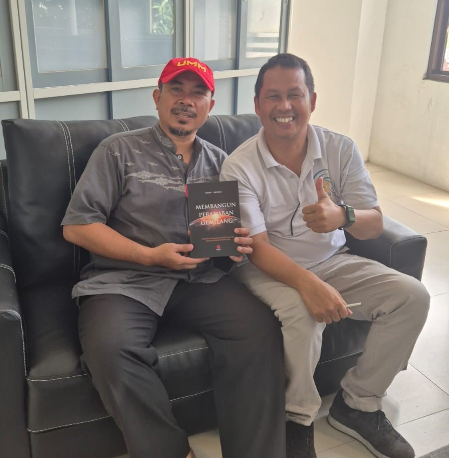 Datuk Ismail Kharim Tokoh Pendidikan Malaysia Kunjungi SMK Mutu Gondanglegi, Jajaki Kerjasama Pendidikan Luar Negeri 2 Datuk Ismail Kharim Tokoh Pendidikan Malaysia Kunjungi SMK Mutu Gondanglegi, Jajaki Kerjasama Pendidikan Luar Negeri 2