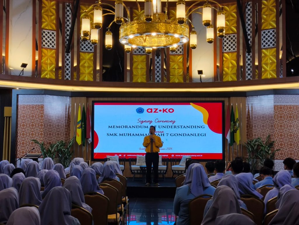 Gandeng AZKO, SMK Mutu Gondanglegi Buka Karir Bidang Sales-Manajer 1
