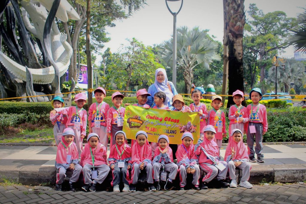 Tingkatkan Motorik-Kognitif Siswa TK ABA 13 Malang  Outing Class Kebun Binatang Surabaya 1
