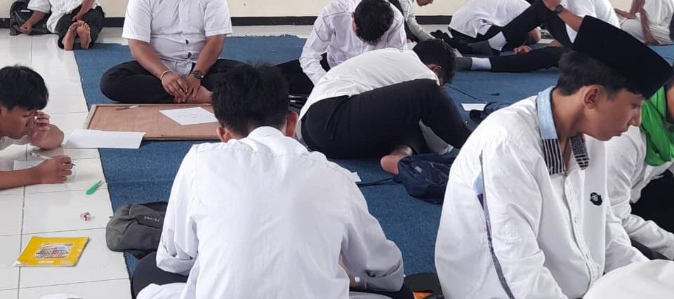 Kembangkan Potensi Bidang Keagamaan Siswa Smamuda Sumberpucung Lomba Seni Spiritual Islami 1