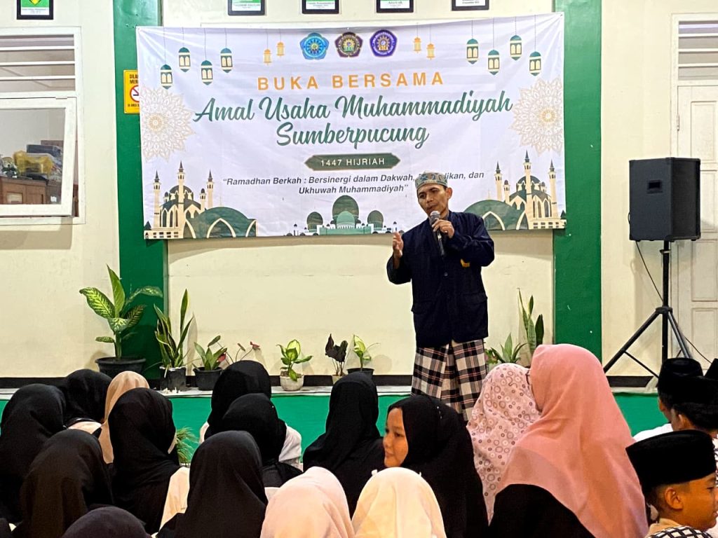 Dikdasmen PCM Sumberpucung Buka Bersama Tiga AUM 2