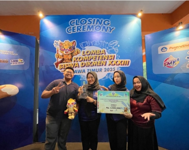 Siswa SMK Mugas Juara LKS Dikmen Regional Jatim 2