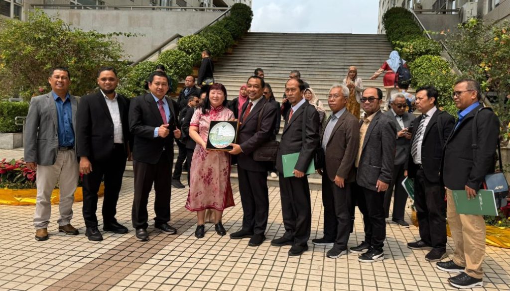 WhatsApp Image 2026-04-18 at 11.49.03