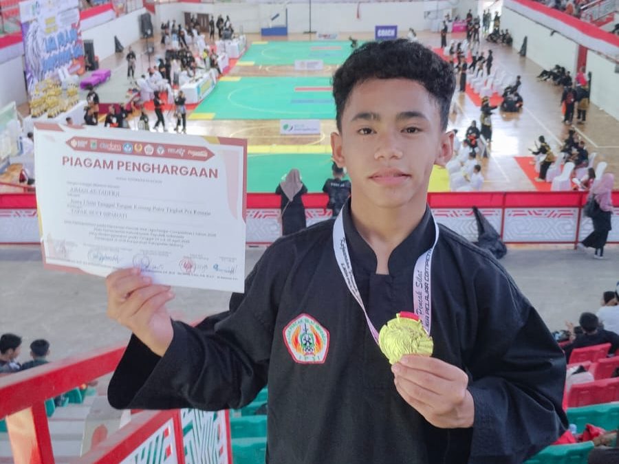 Raih Delapan Medali-Best of The Best, Siswa SMP M-One Sumberpucung Juara  Piala Kemendikbud Liga Pelajar Competion Jatim 1