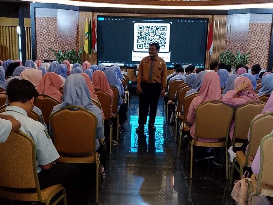 SMK Mutu Gondanglegi Seminar Karir-Rekruitmen Kerja Sekaligus Memulai Wirausaha 1