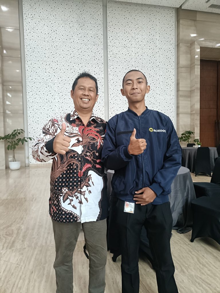 Suaji, Alumni SMK Mutu Gondanglegi Wisudawan Terbaik United Tractor School 1