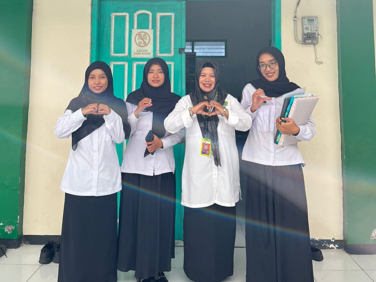 Tim KUA Sumberpucung BimbinganRemaja Usia Sekolah Pada Siswa Smamuda 2