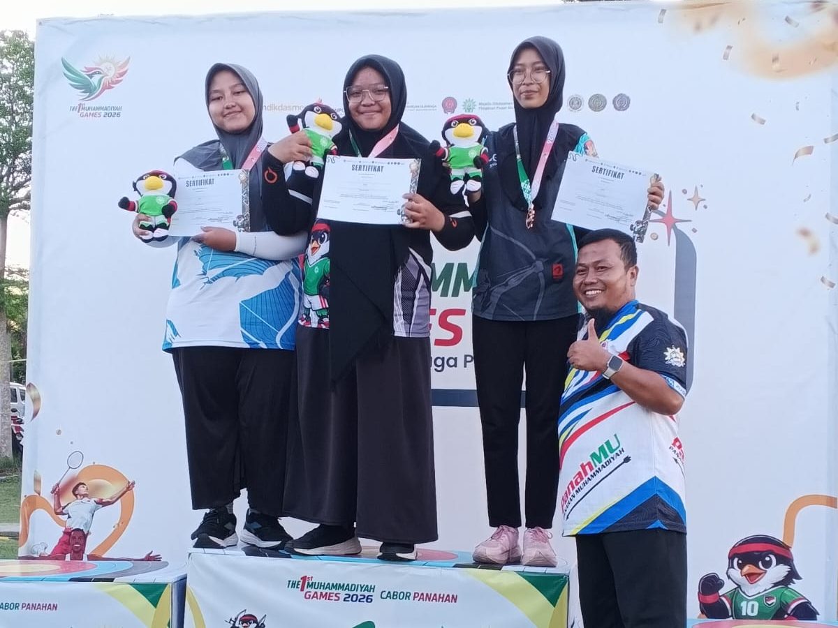 Berkalung Dua Medali Emas, Siswa SMK Mugas Juara Nasional Panahan Muhammadiyah Games 1 Berkalung Dua Medali Emas, Siswa SMK Mugas Juara Nasional Panahan Muhammadiyah Games 1