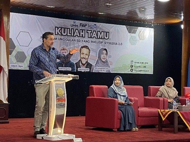 Kuliah Tamu PGSD UMM Hadirkan Tiga Pembicara Lintas Negara Bahas Program Unggulan SD Inklusif dan Berpihak Pada Siswa 2 Kuliah Tamu PGSD UMM Hadirkan Tiga Pembicara Lintas Negara Bahas Program Unggulan SD Inklusif dan Berpihak Pada Siswa 2