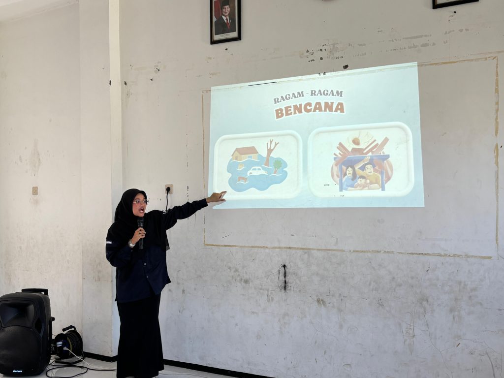 Kampus Berdampak dalam Aksi: Maharesigana UMM Cetak Generasi Siaga Bencana di SD Muhammadiyah 08 Dau 2 Kampus Berdampak dalam Aksi: Maharesigana UMM Cetak Generasi Siaga Bencana di SD Muhammadiyah 08 Dau 2