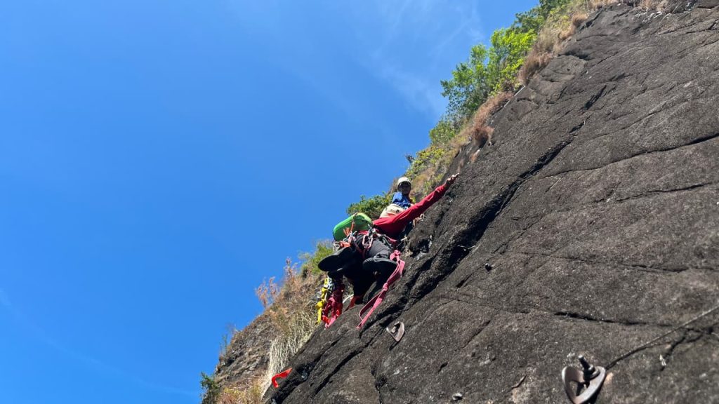 Masuk Perut Bumi-Panjat Tebing, Arung Jeram, Anggota Muda XLII UKM DIMPA UMM Tempa Karakter Pecinta Alam 1 Masuk Perut Bumi-Panjat Tebing, Arung Jeram, Anggota Muda XLII UKM DIMPA UMM Tempa Karakter Pecinta Alam 1