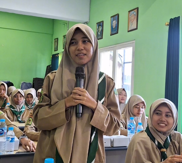 Tim PKM Dosen UMM Wujudkan Life Style Halal, Budaya-Sertifikasi Produk SMK Muda Malang 5 Tim PKM Dosen UMM Wujudkan Life Style Halal, Budaya-Sertifikasi Produk SMK Muda Malang 5