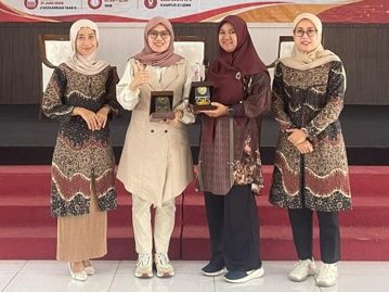 Semiloka PGSD UMM, Wujudkan Calon Guru di Era Digital dan Peran Perguruan Tinggi 1 Semiloka PGSD UMM, Wujudkan Calon Guru di Era Digital dan Peran Perguruan Tinggi 1