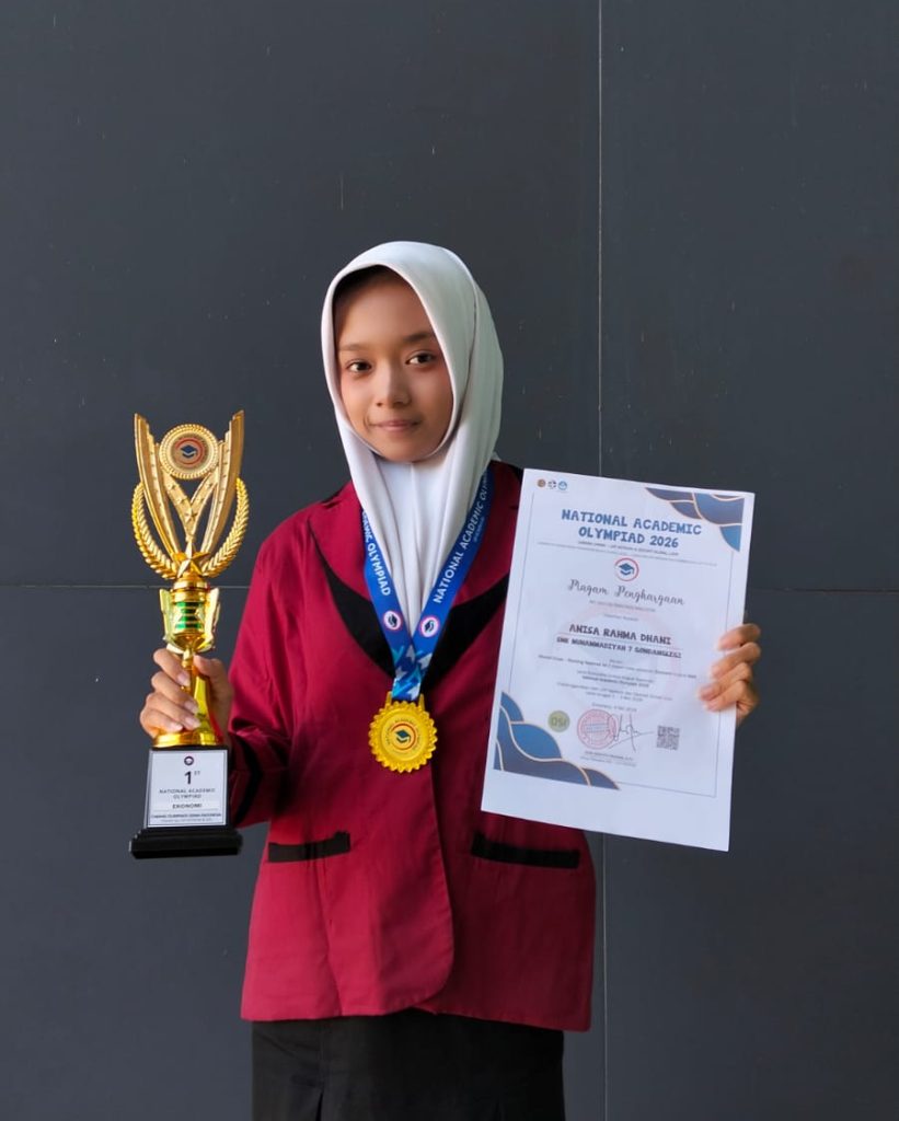 Anisa Rahma Dhani, Arek SMK Mutu Gondanglegi Raih Medali Emas Olimpiade Siswa Indonesia 1 Anisa Rahma Dhani, Arek SMK Mutu Gondanglegi Raih Medali Emas Olimpiade Siswa Indonesia 1