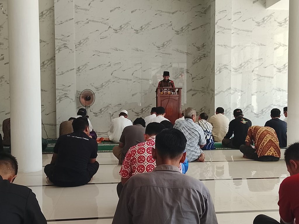 Khutbah Jum'at Masjid Al Wasathiyah UM Jatim: Nikmat Tuhanmu yang Mana yang Kau Dustakan? 1
