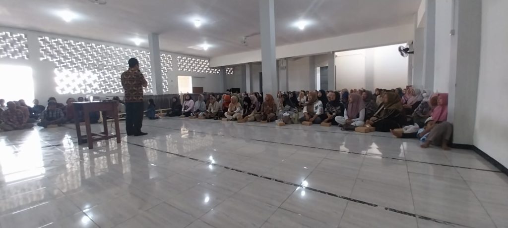 Murid Baru SMK Mugas Pembekalan MPLS, Wali Murid Baru Hadir Sosialisasi Jadwal Fortasi dan Program Sekolah 2 Murid Baru SMK Mugas Pembekalan MPLS, Wali Murid Baru Hadir Sosialisasi Jadwal Fortasi dan Program Sekolah 2