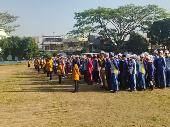 Day 3 MPLS SMK Mugas, Tim KOSTRAD Latih LBB Sosialisasi Program Bela Negara Pada Murid Baru SMK Mugas 3