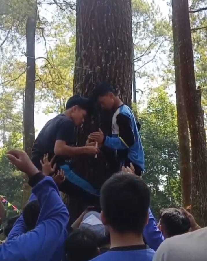 MPLS Murid Baru SMK Mugas Bersama Guru Explore Coban Rondo, Character Building- Games Project 1