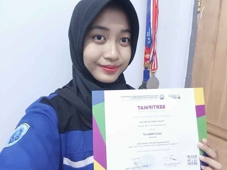 Tim Robotic SMK Mutu Gondanglegi Raih Medali Emas MEA 2 Tim Robotic SMK Mutu Gondanglegi Raih Medali Emas MEA 2