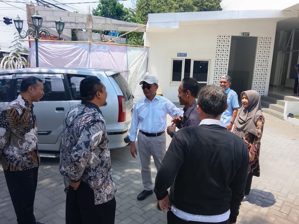 Muhajir Effendy Kunjungi UMJT, Siapkan Transformasi Pendidikan-Pendirian Mentari Mart 1 Muhajir Effendy Kunjungi UMJT, Siapkan Transformasi Pendidikan-Pendirian Mentari Mart 1